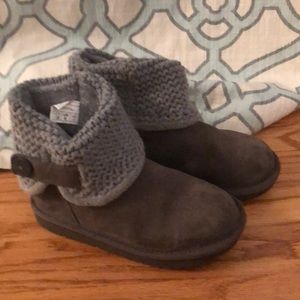 Girls UGG Boots Size 1 Grey